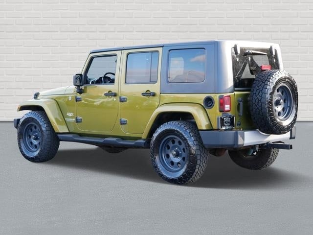 Used 2008 Jeep Wrangler Unlimited Sahara with VIN 1J4GA59158L549279 for sale in South Saint Paul, Minnesota