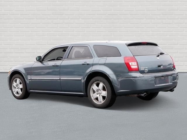 Used 2005 Dodge Magnum R/T with VIN 2D4GZ58215H638044 for sale in South Saint Paul, Minnesota