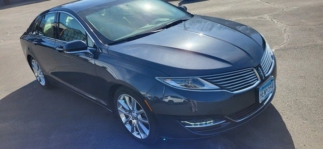 Used 2014 Lincoln MKZ  with VIN 3LN6L2J95ER810527 for sale in South Saint Paul, Minnesota